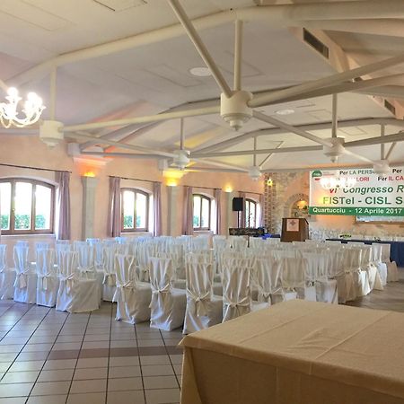 Hotel I Ginepri كوارتوتشو المظهر الخارجي الصورة