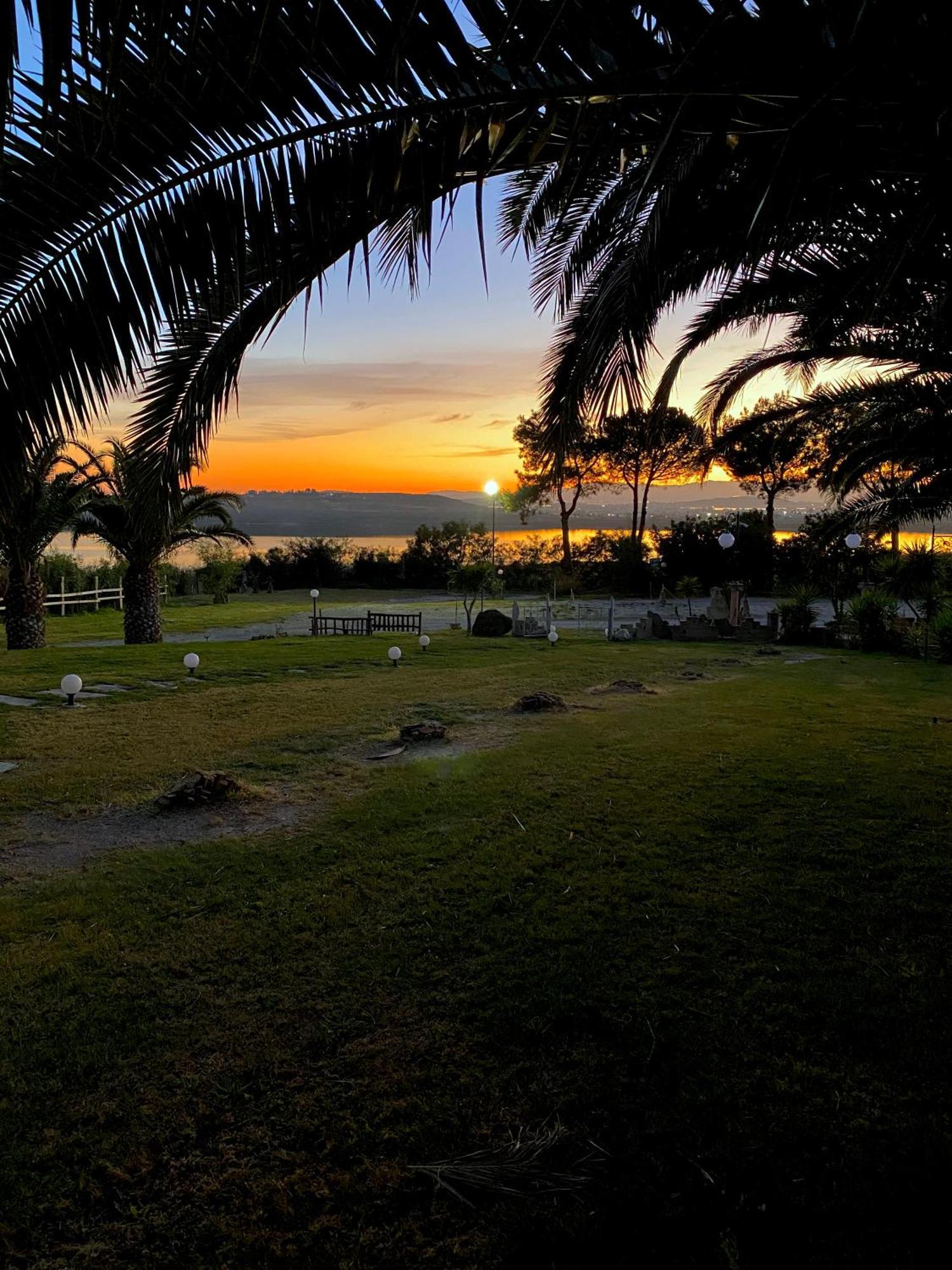 Hotel I Ginepri كوارتوتشو المظهر الخارجي الصورة