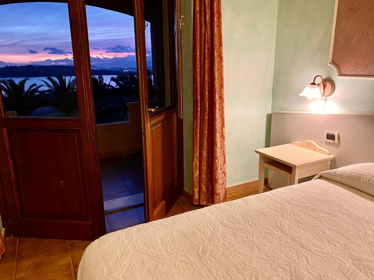 Hotel I Ginepri كوارتوتشو المظهر الخارجي الصورة