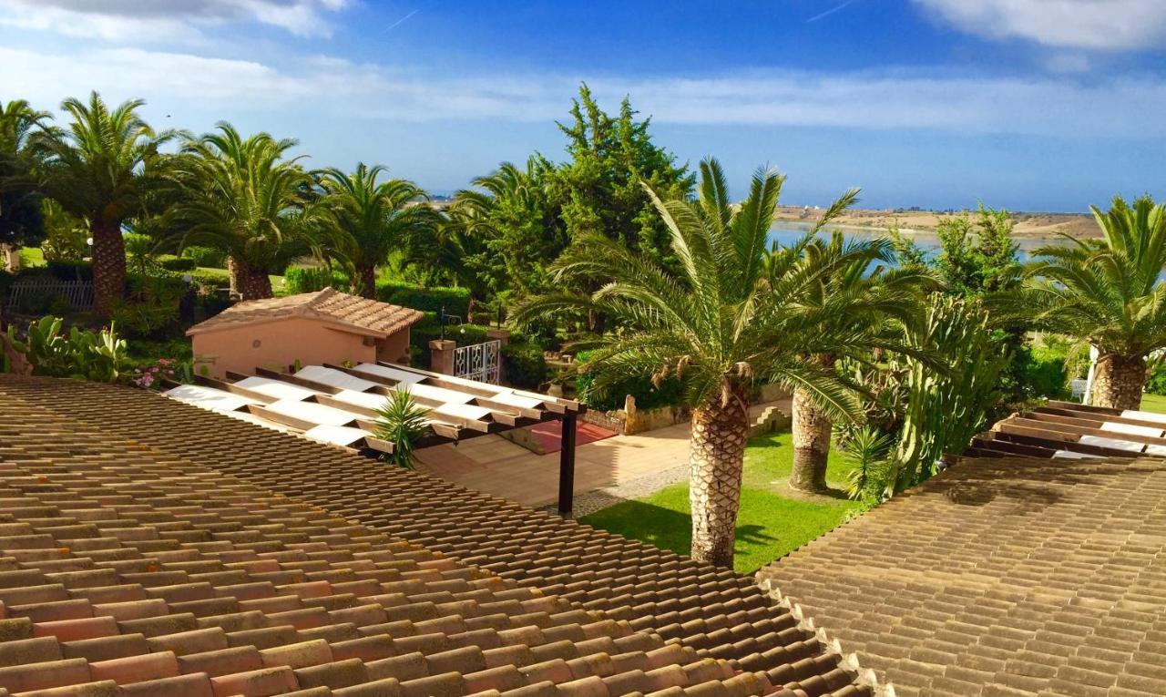 Hotel I Ginepri كوارتوتشو المظهر الخارجي الصورة